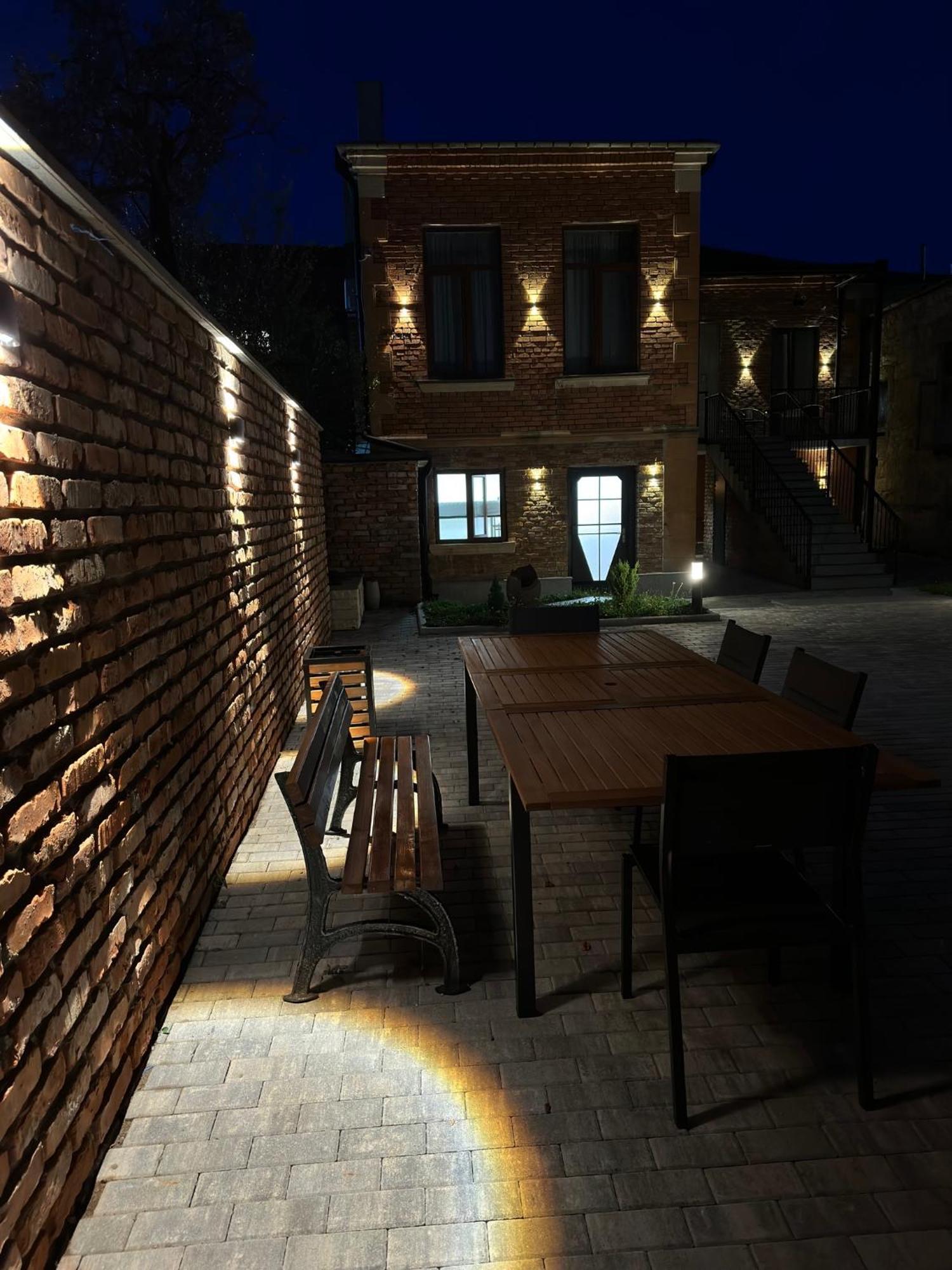 Hotel Ticiani 15 Kutaisi Exterior photo